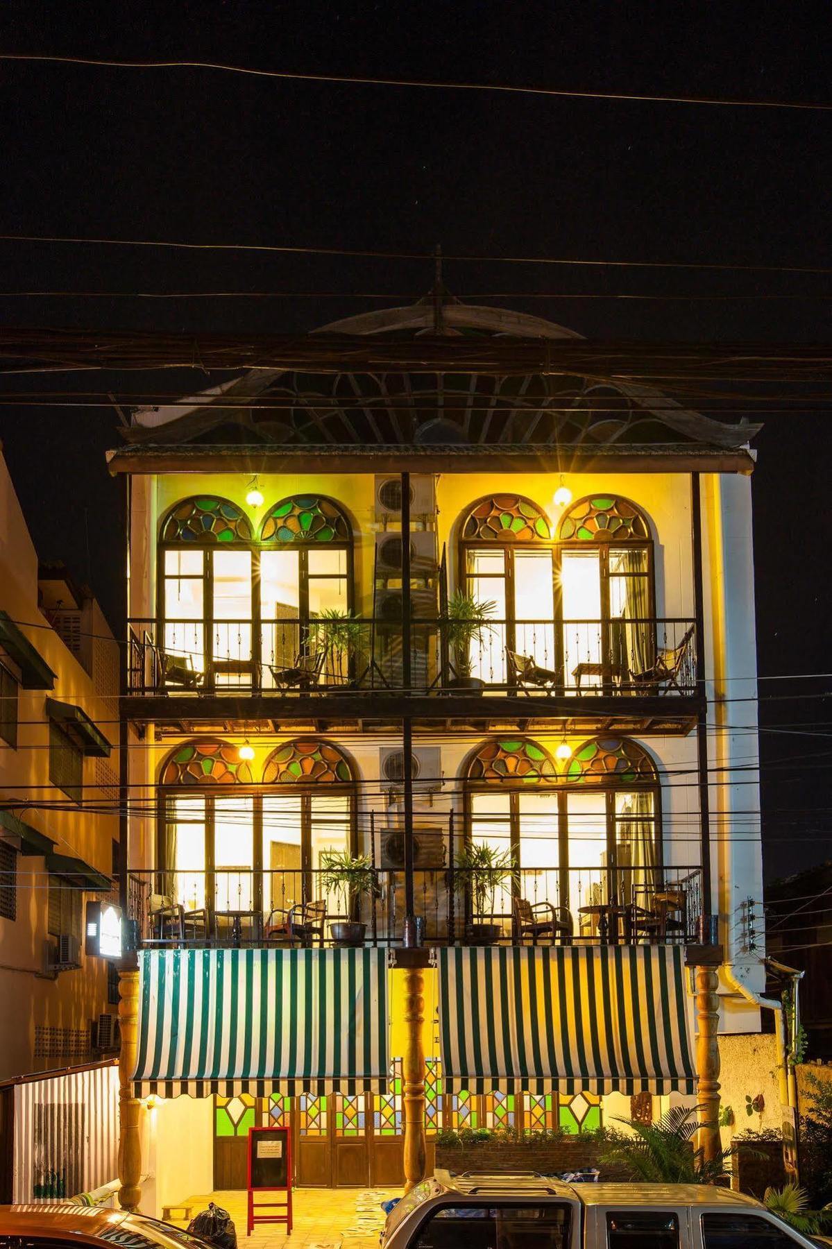 Come Chiangmai Lanna Boutique House Chiang Mai Luaran gambar